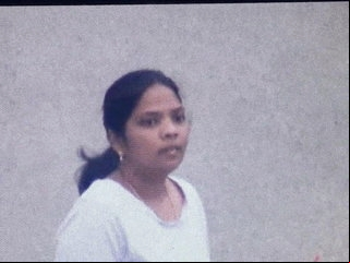 Big Booty Indian MILF Aunty 3